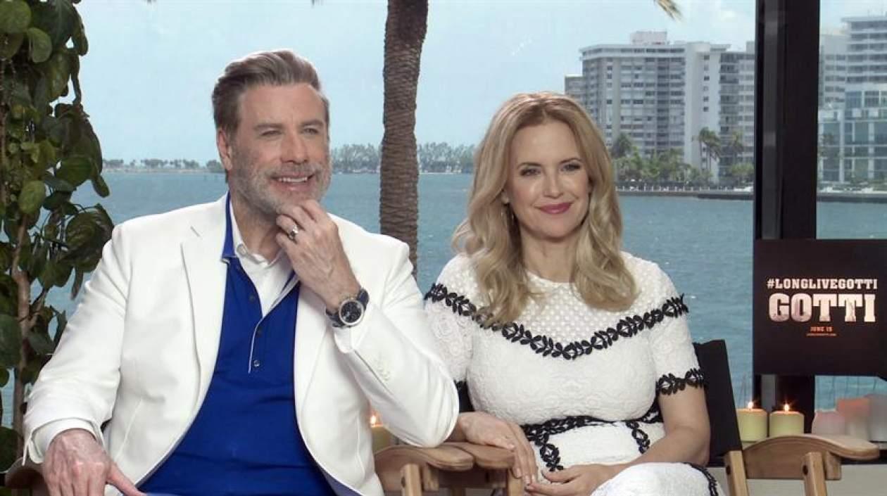 Los actores y esposos John Travolta y Kelly Preston.