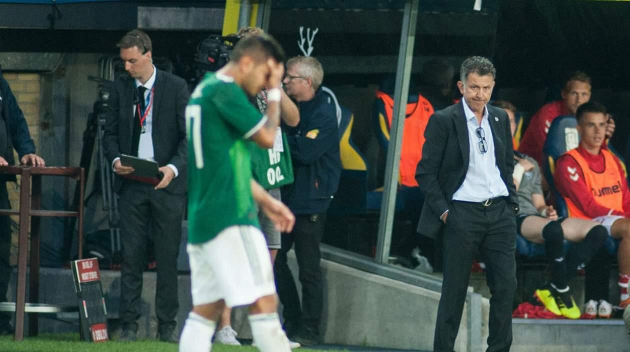 Juan Carlos Osorio durante un partido de la Selección México. 