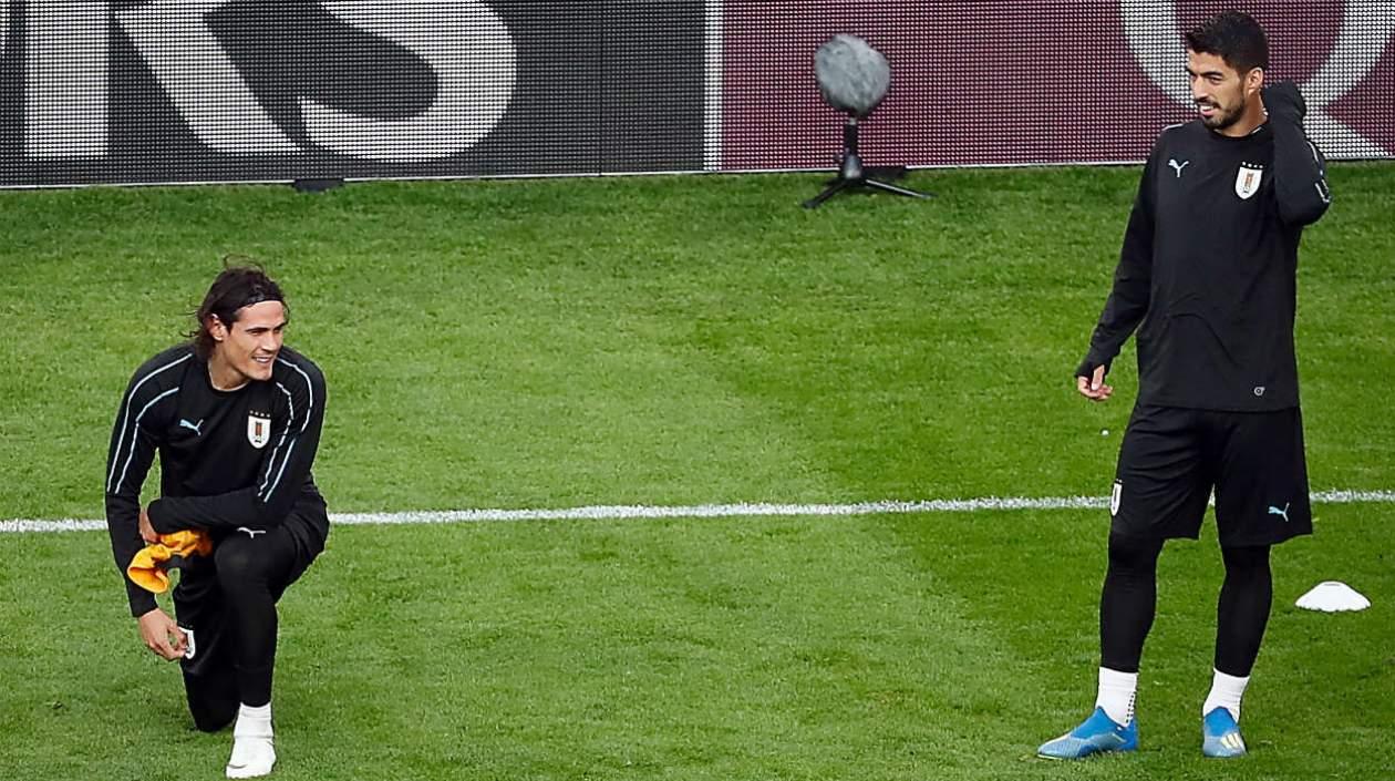 Edison Cavani y Luis Suárez, titulares de Uruguay.