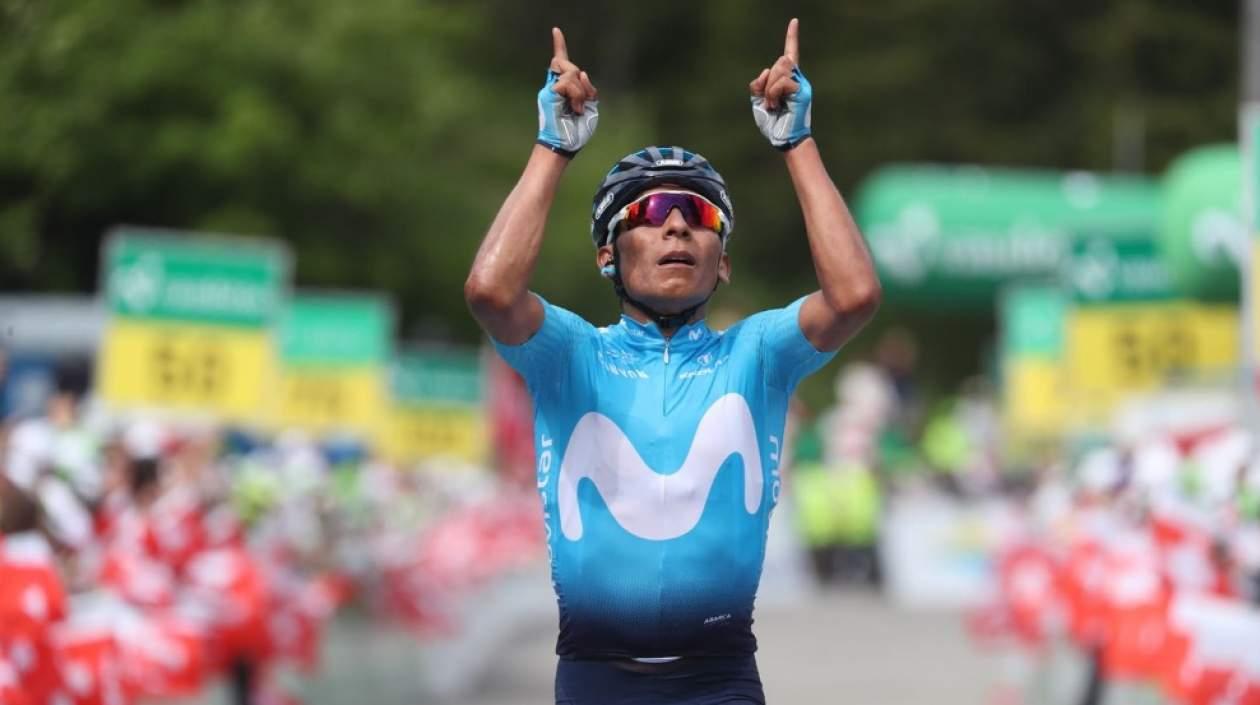 Nairo Quintana celebra, tras imponerse en el llegada. 