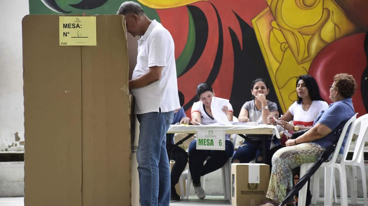Elecciones presidenciales en primera vuelta.