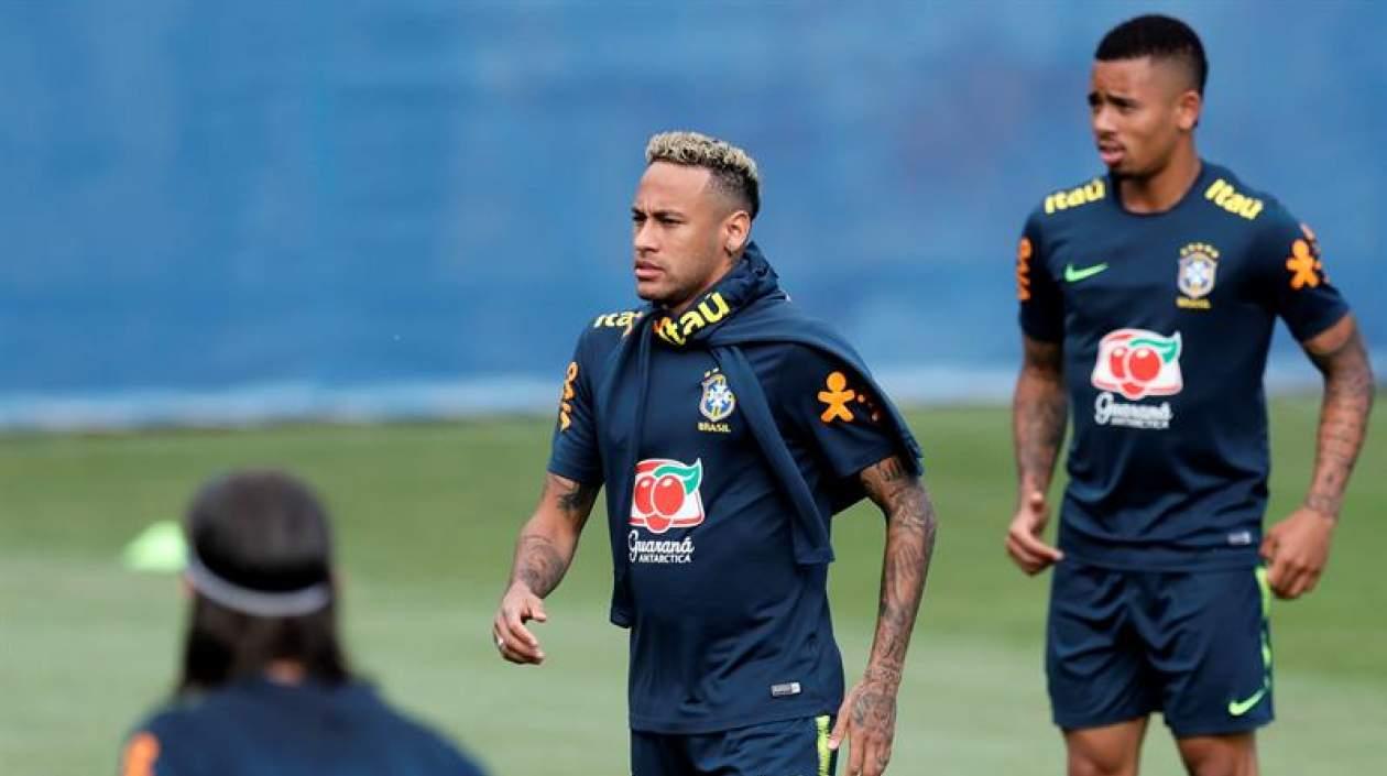 Neymar durante entrenamientos.
