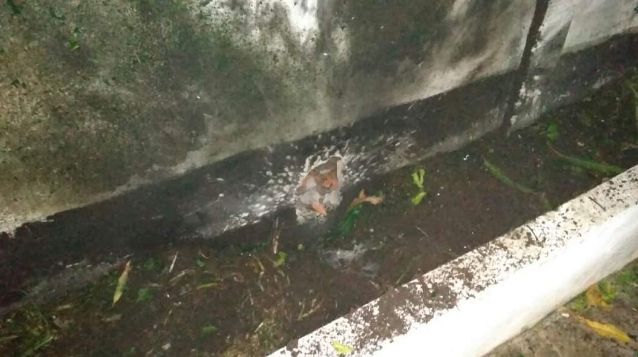 Lugar donde explotó el artefacto.