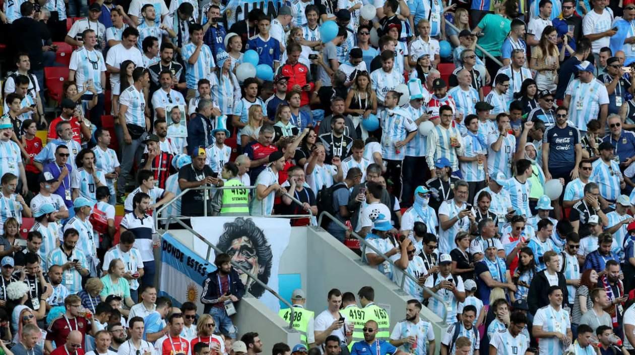 Hinchas de Argentina durante el partido de su Selección. 