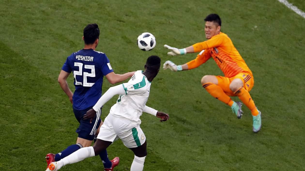 Acción del duelo entre Japón y Senegal. 