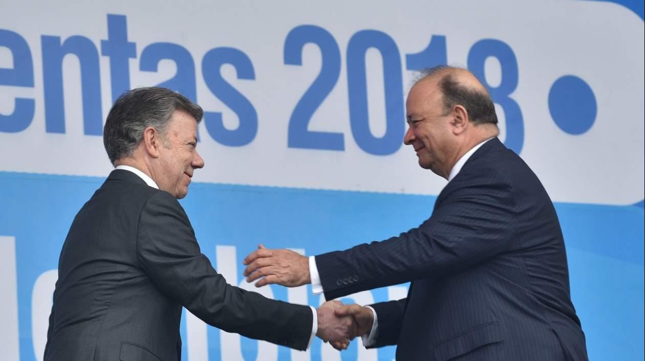 En la rendición de cuentas de MinDefensa, el Presidente Santos reiteró llamado a aprobar la JEP.