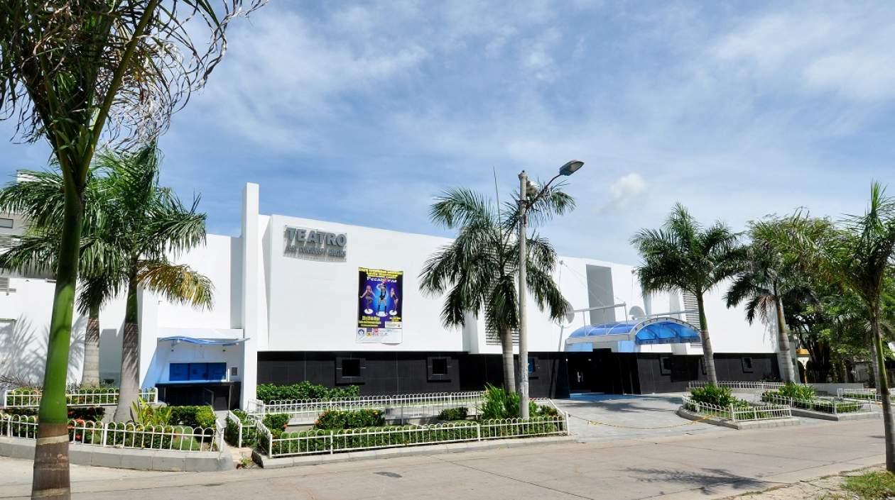 Fachada del Teatro José Consuegra Higgins.