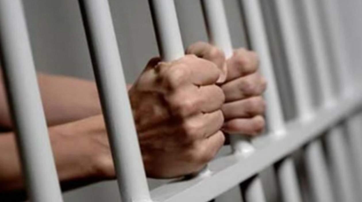 El hombre fue asegurado en centro carcelario.