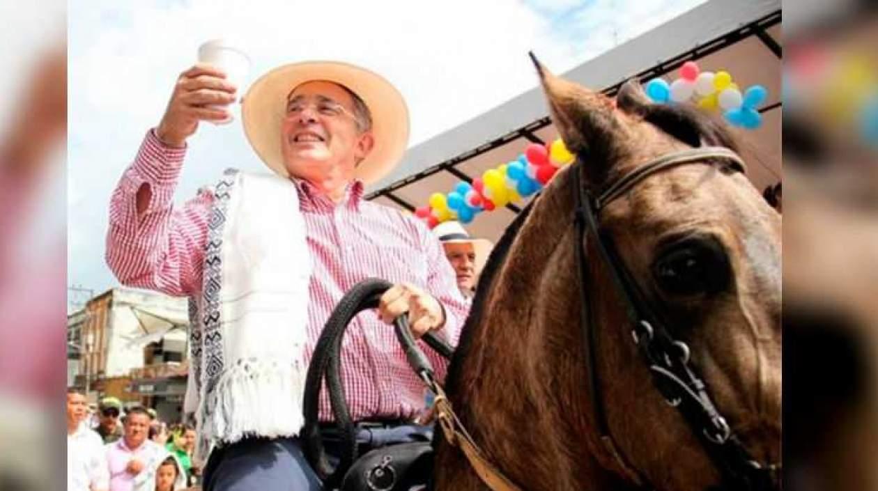 El expresidente colombiano Álvaro Uribe