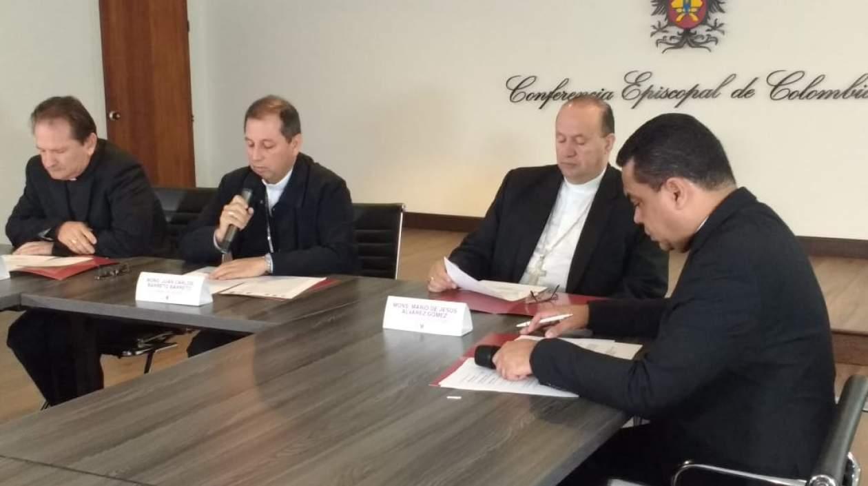 Obispos de Quibdó, Itsminia-Tadó y Apartadó en la rueda de prensa en el Episcopado.