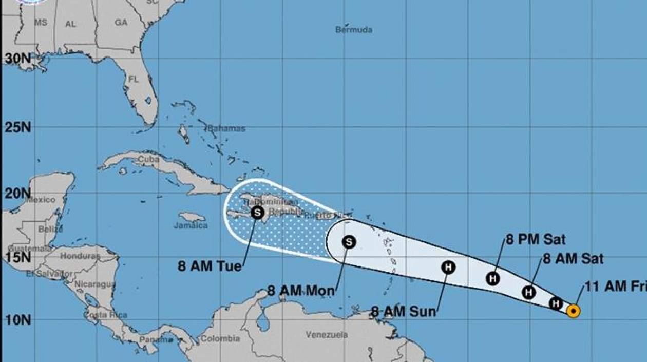Fotografía facilitada por la Administración Nacional de Océanos y Atmósfera (NOAA) muestra un mapa del pronóstico del centro del huracán Beryl.