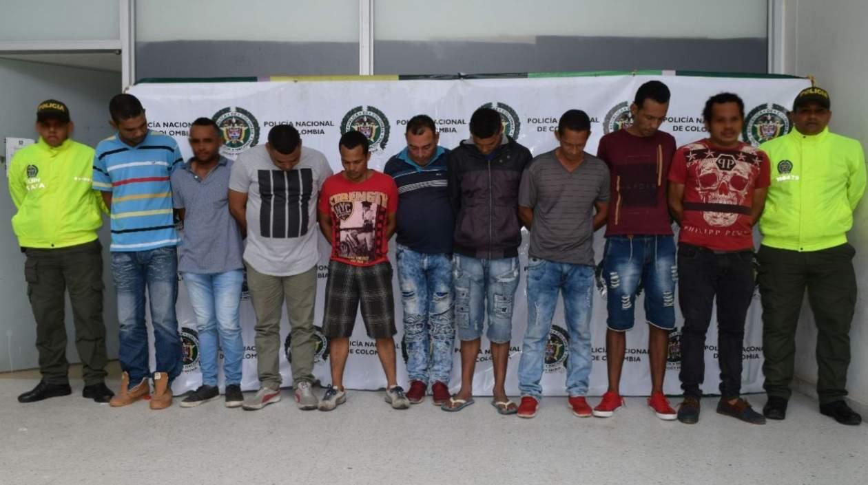 Los capturados fueron conducidos a la URI de la Fiscalía.