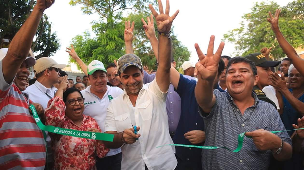 El alcalde Alejandro Char y el secretario de Obras Públicas, Rafael Lafont