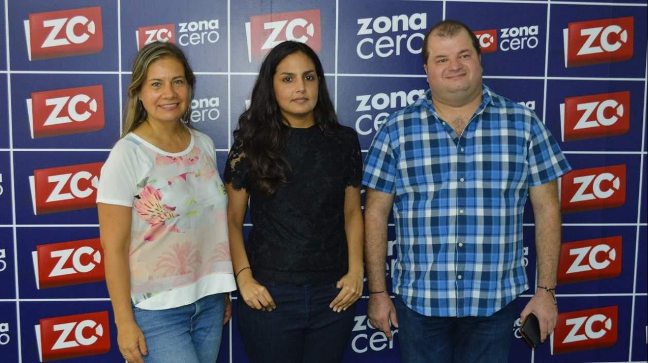 Martha Ligia Torres, de Acqualand; Farah Ajami, del Zoológico de Barranquilla; y el subsecretario de Turismo,  Carlos Martin Leyes. 