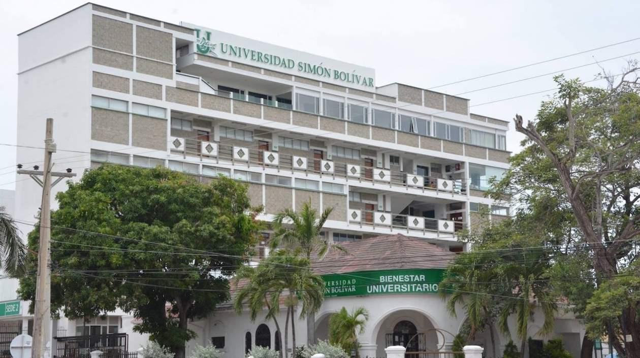 Fachada sede Universidad Simón Bolívar.