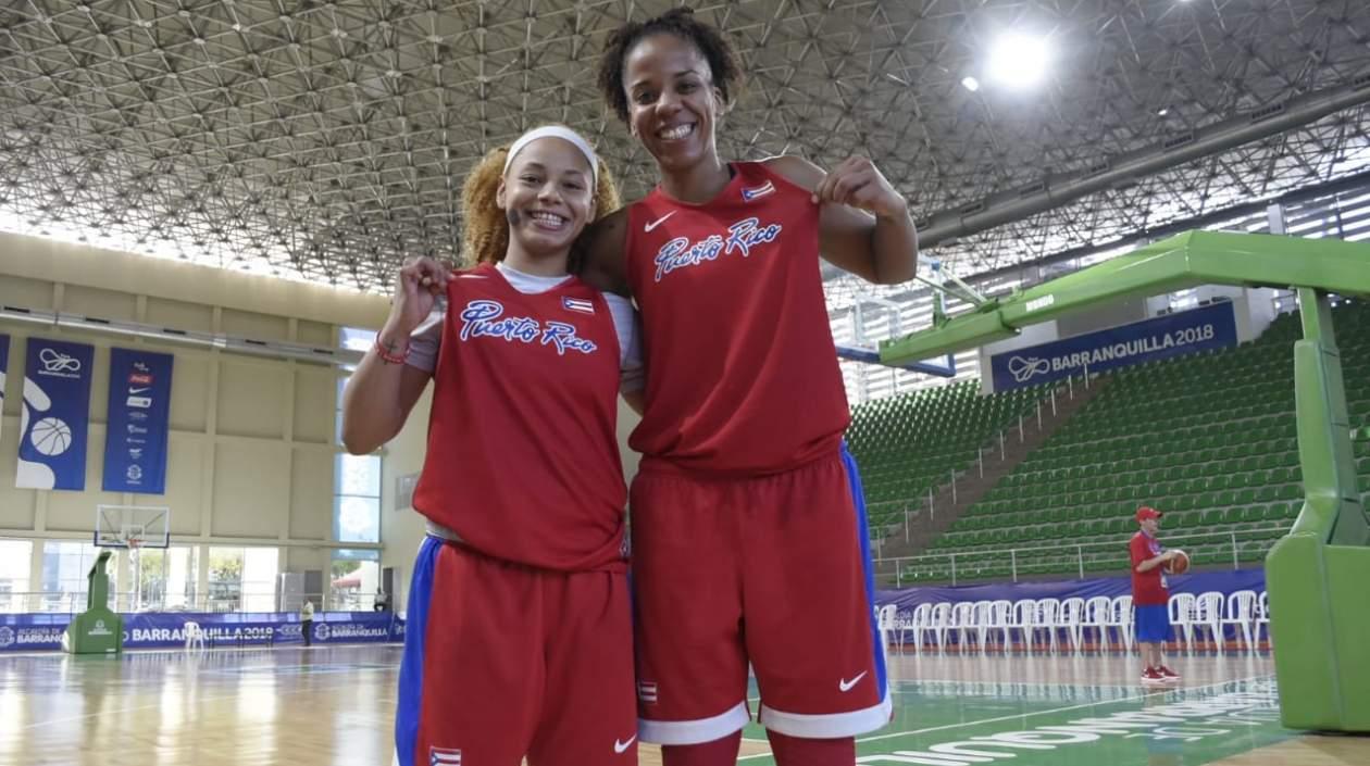 Dayshalee Salaman y Marie Plácido.