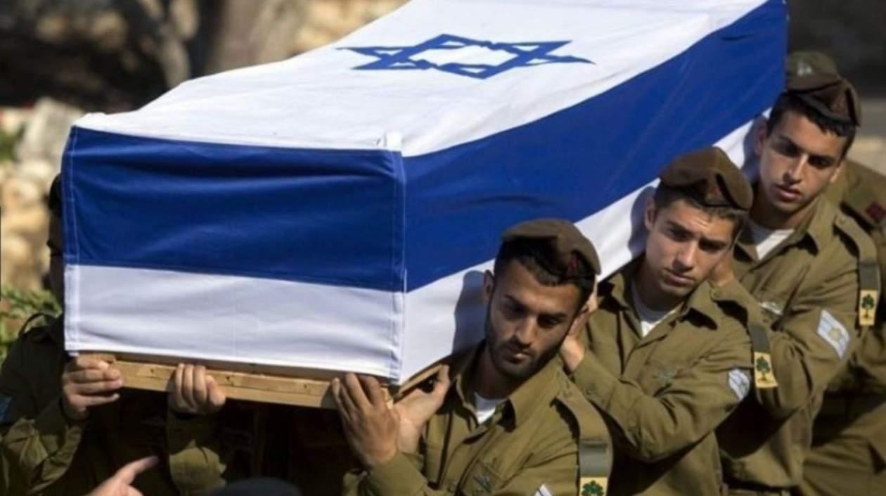 La nueva escalada de violencia en el medio oriente dejo un soldado israelí muerto.