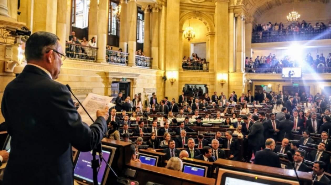 Efraín Cepeda, en su discurso ante la plenaria.