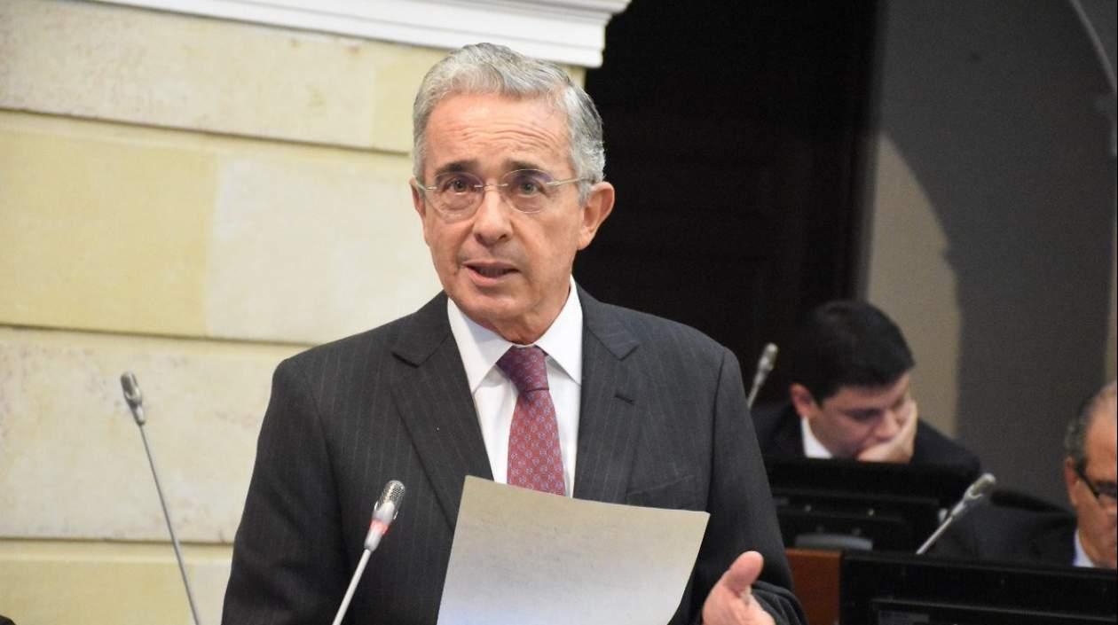 Álvaro Uribe, senador de Centro Democrático y expresidente de Colombia.