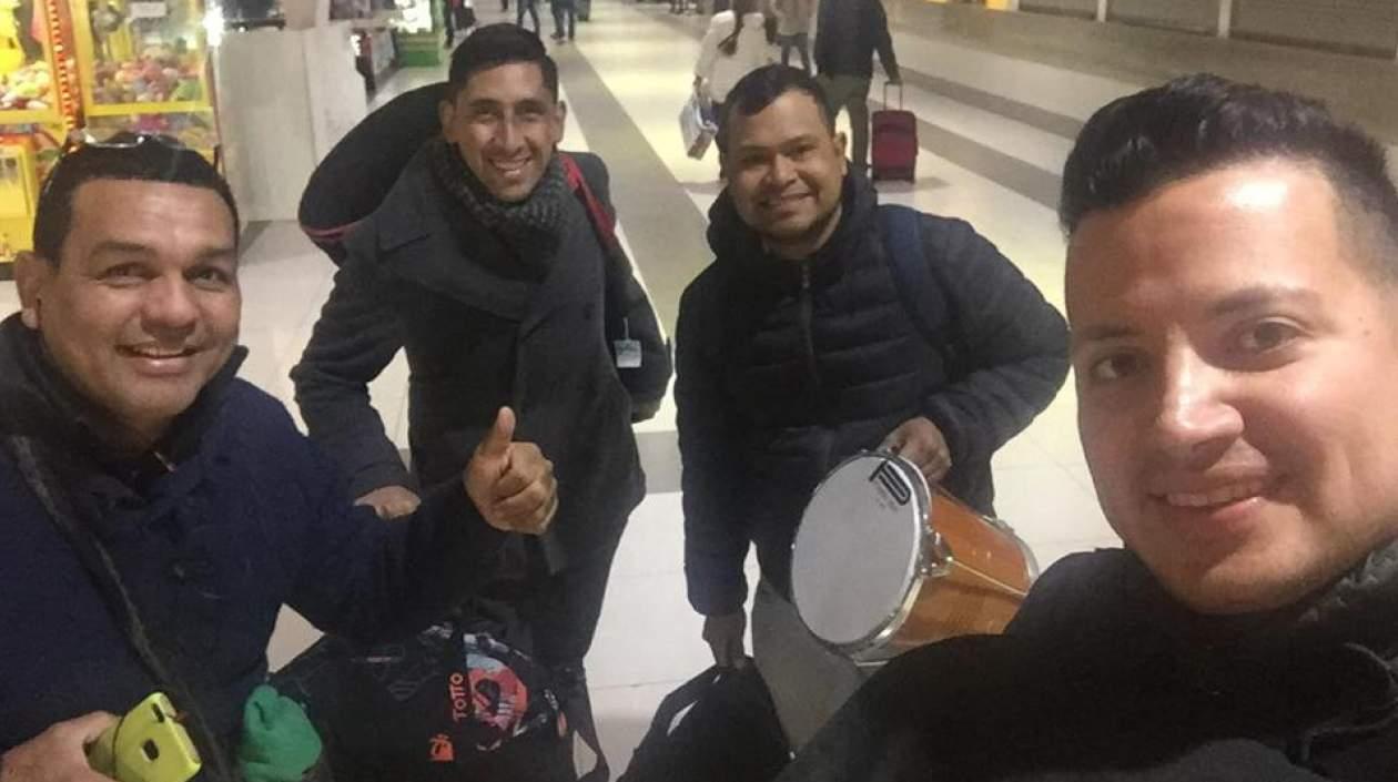 El maestro Pedro Tapias y el grupo Alejo Vallenato.