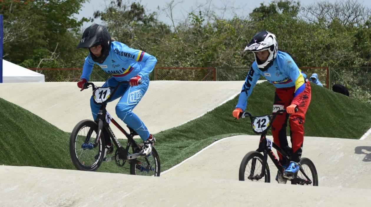 Gabriela Bolle y su compatriota María Camila Restrepo.