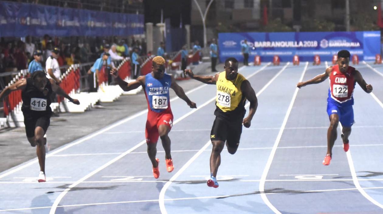 Llegada de los atletas a la meta.