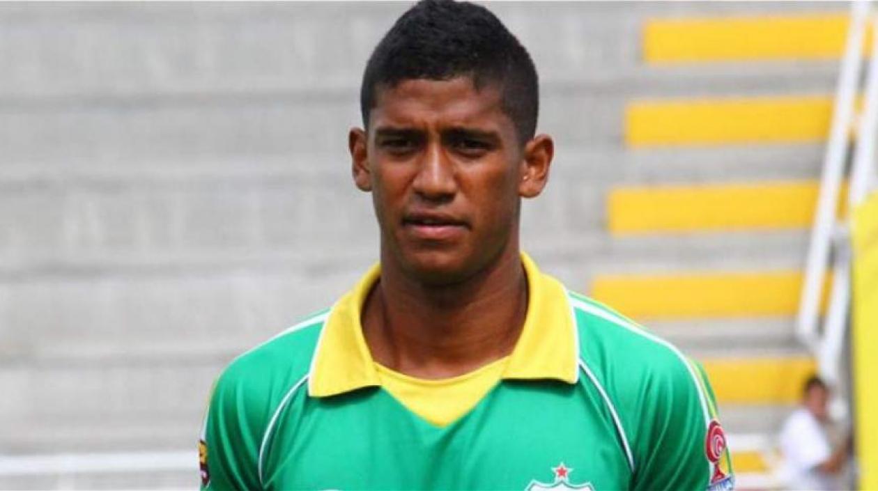 Francisco Navas, jugador colombiano nacido en Estados Unidos.