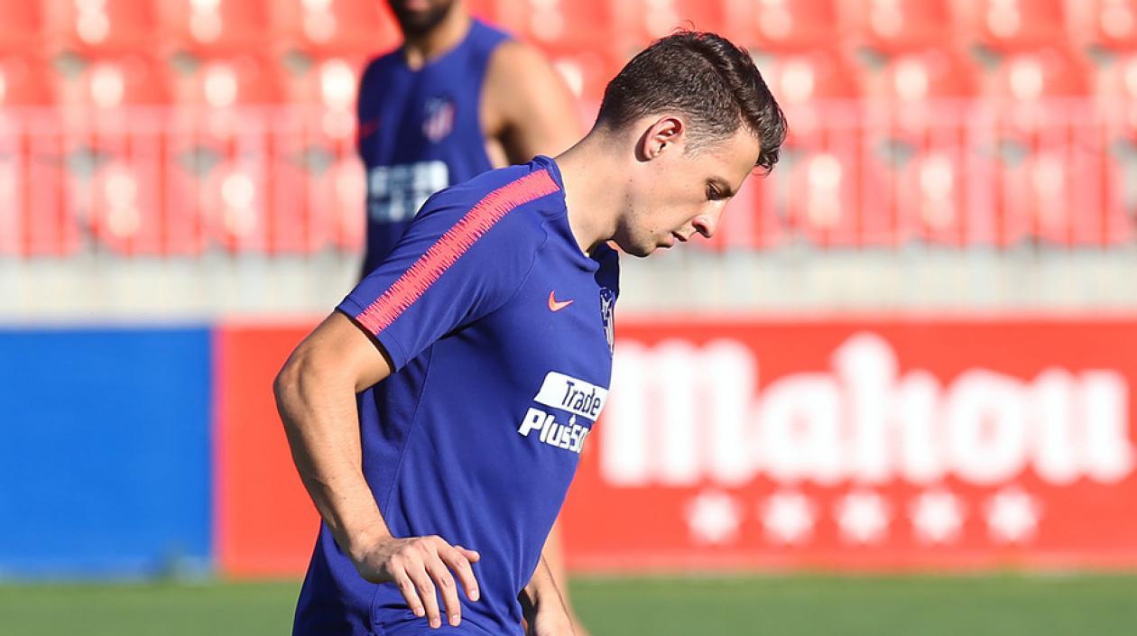 Santiago Arias, en el primer entrenamiento con el Atlético de Madrid.