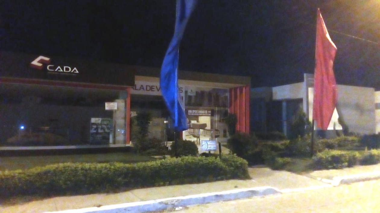 La sala de ventas de CADA abandonada en Puerto Colombia