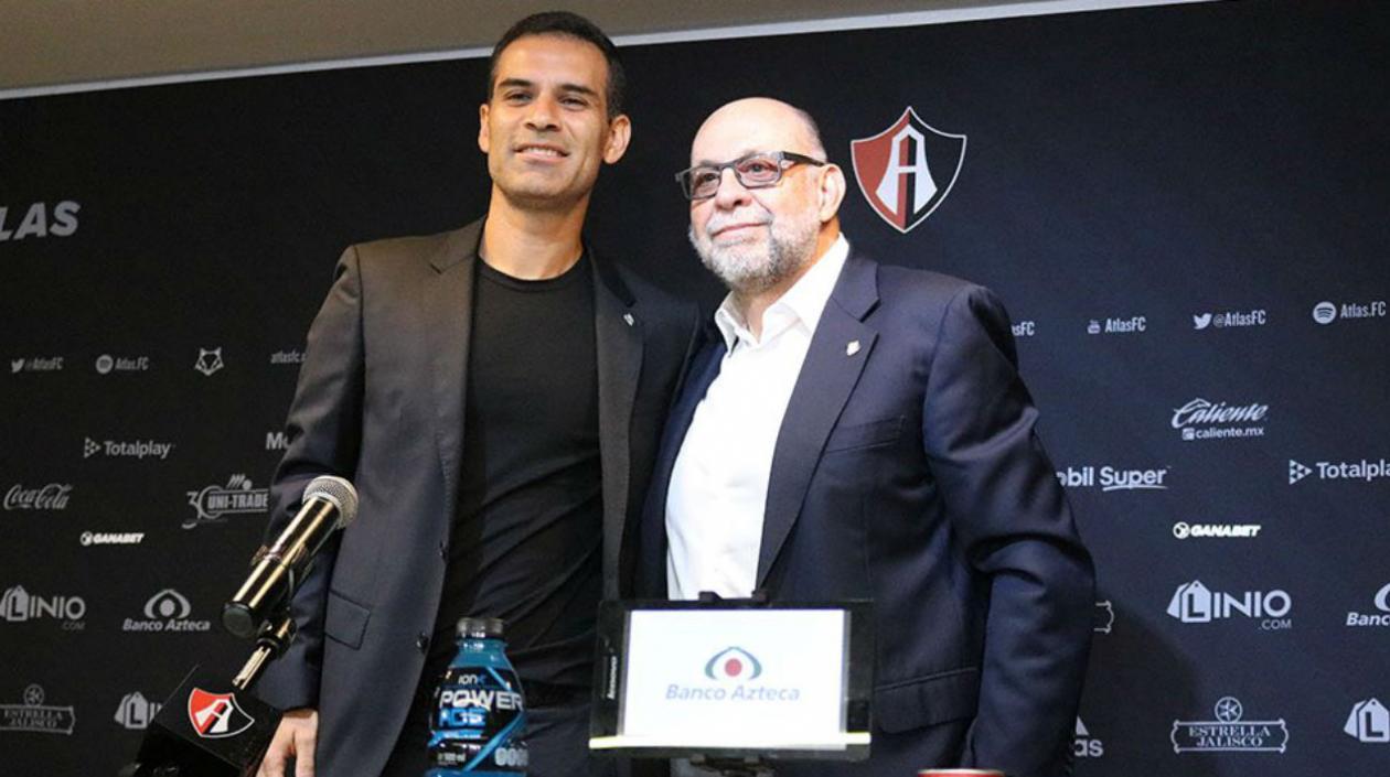 Rafael Márquez durante su presentación. 