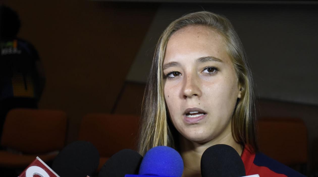 Nicole Regnier, delantera colombiana. 