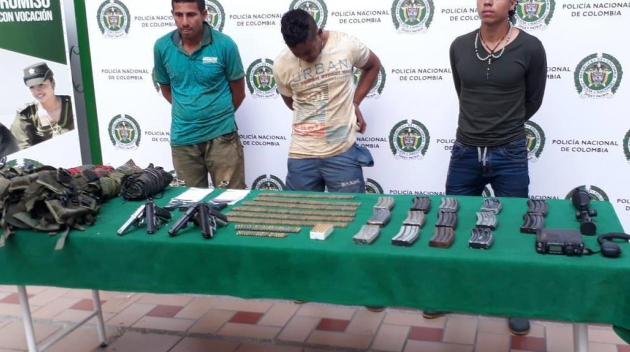 Los guerrilleros del ELN capturados.