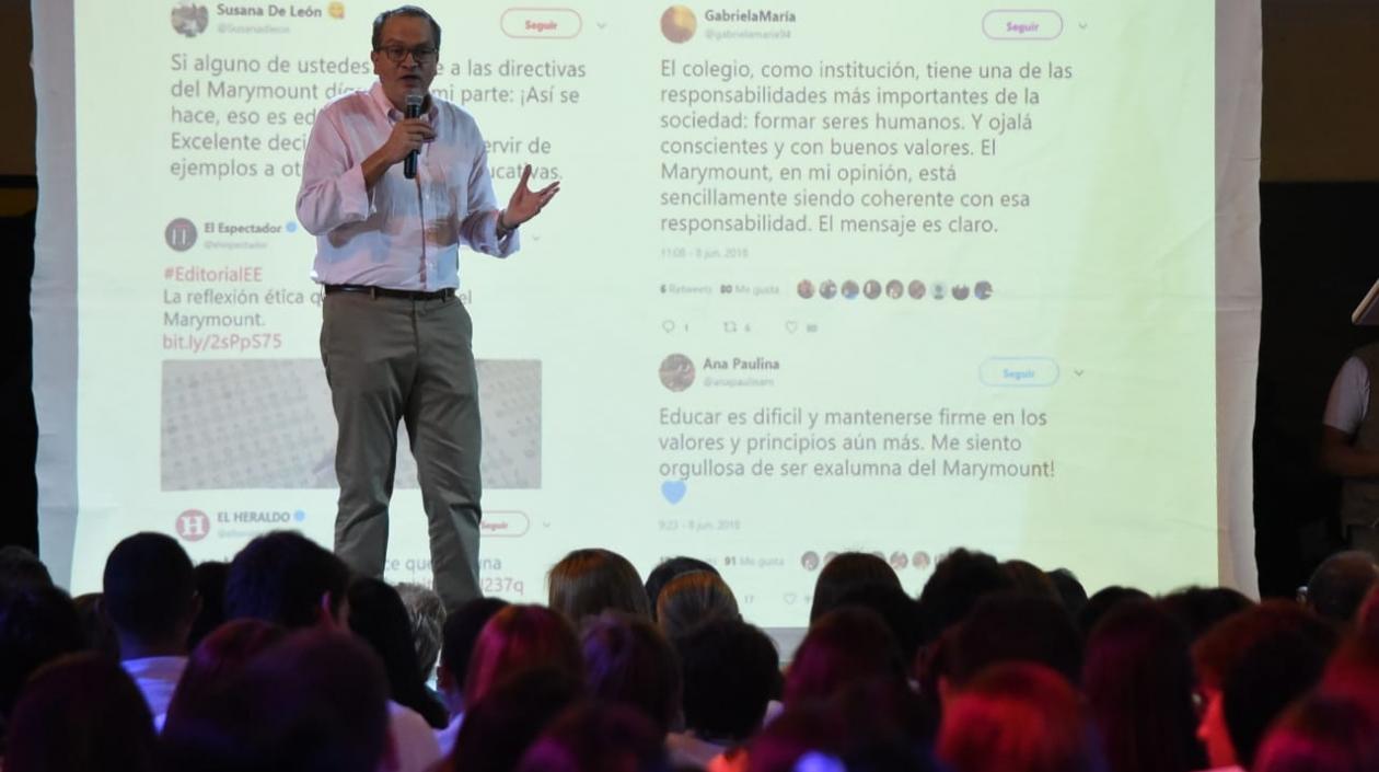 El Procurador General de la Nación, Fernando Carrillo Flórez.