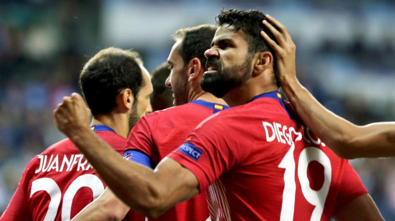 Diego Costa celebra el tanto del Atlético de Madrid.