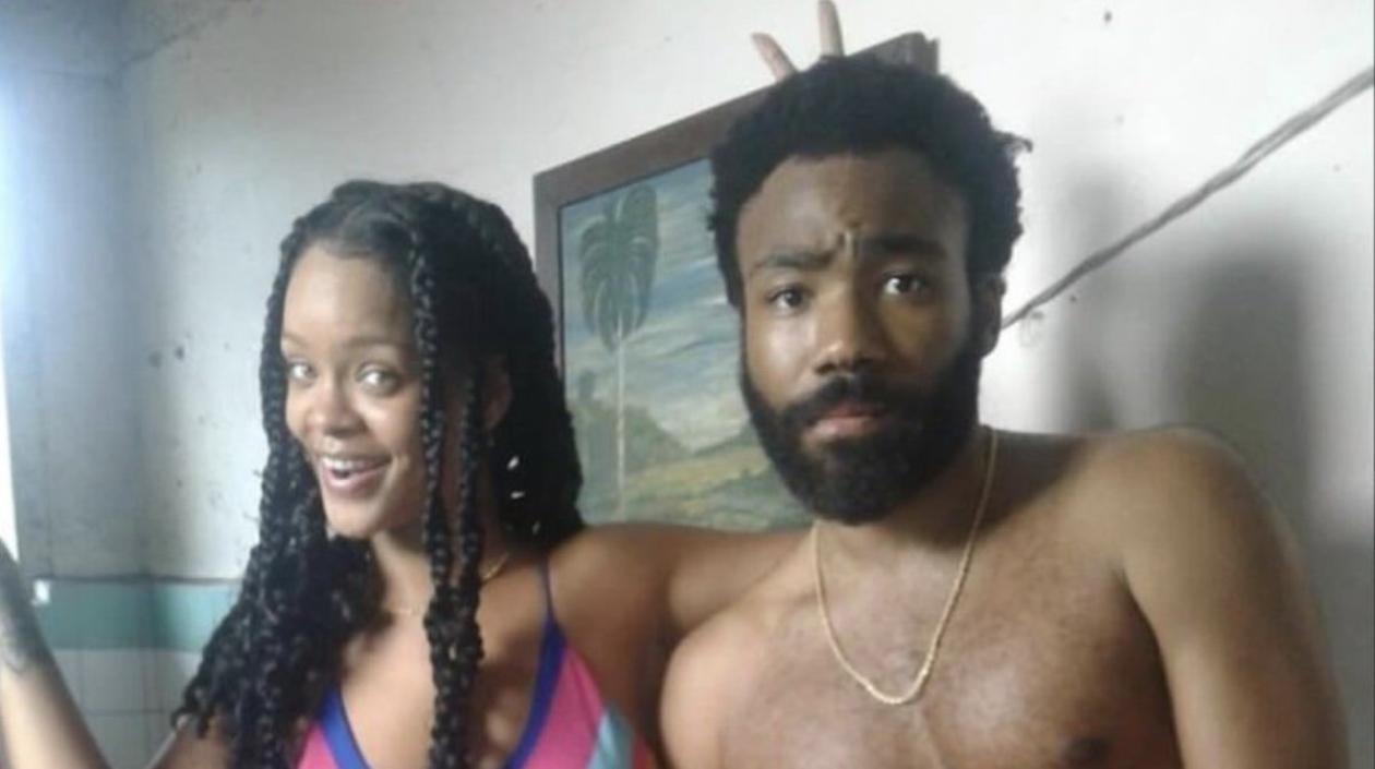 La cantante Rihanna y el actor y músico estadounidense Donald Glover en la grabación de su nuevo video musical.