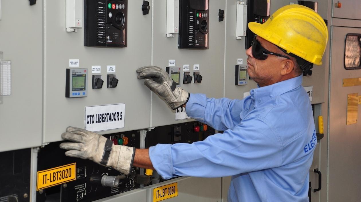 Electricaribe realiza trabajos en Subestación Cordialidad.