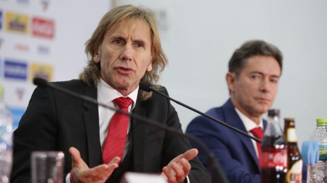 Ricardo Gareca, técnico de Perú. 