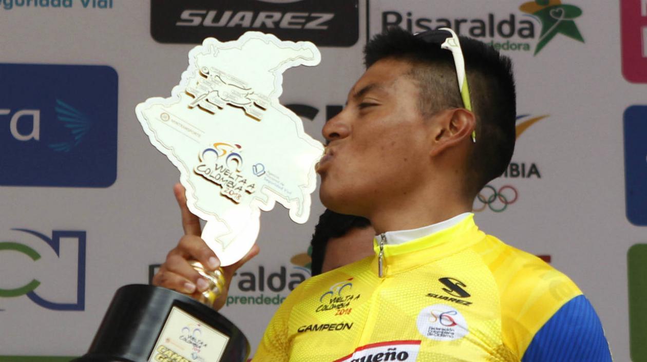 Jonathan Caicedo, campeón de la carrera. 