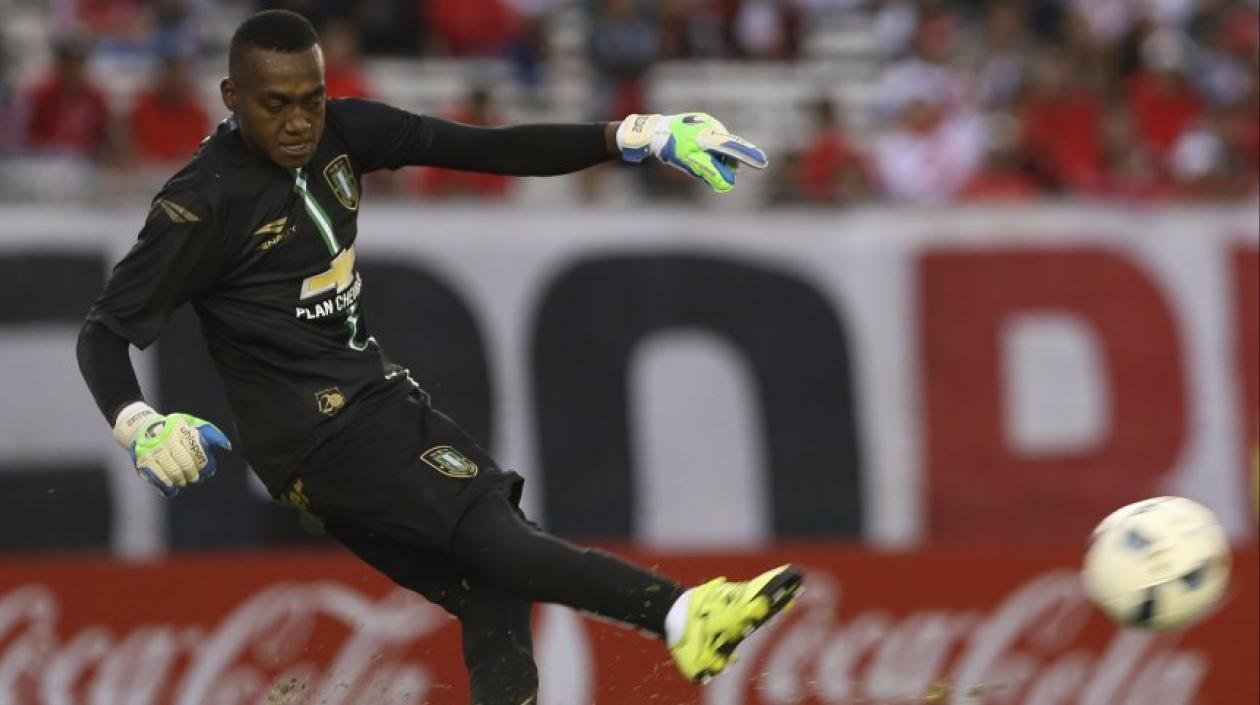 El portero colombiano Iván Arboleda. 