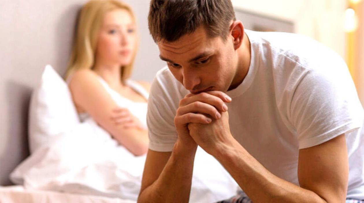 El origen de la disfunción eréctil suele ser el resultado de alguna alteración de los mecanismos que intervienen en la erección del pene y que provienen de enfermedades crónicas.