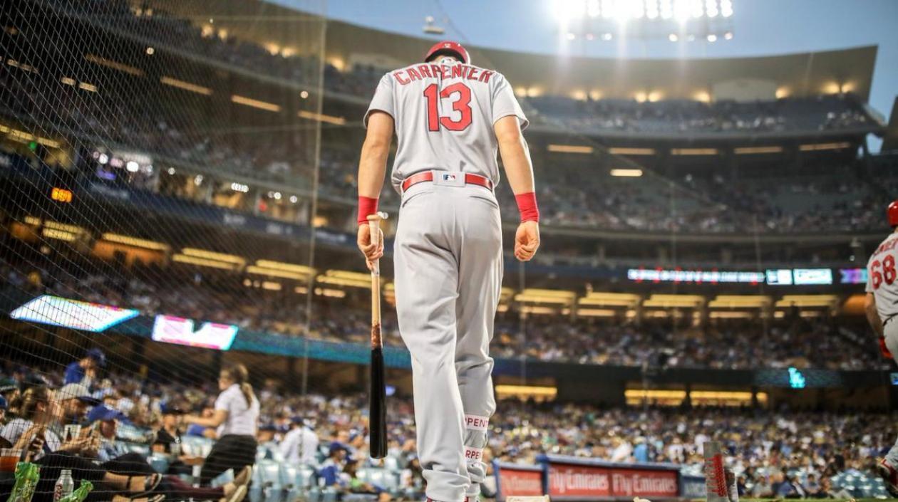 Matt Carpenter sonó el cuadrangular de la victoria definitiva para los Cardenales. 