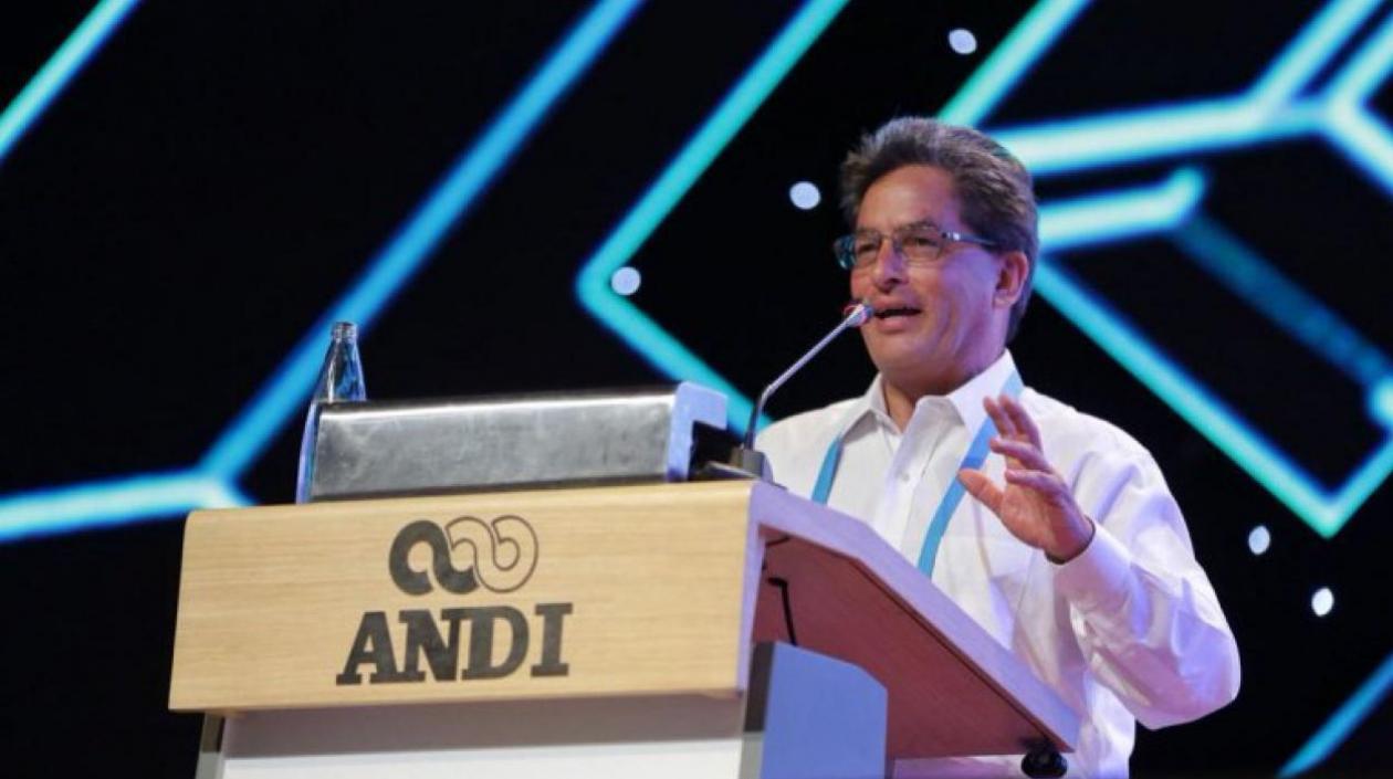 El Ministro de Hacienda, Alberto Carrasquilla. 