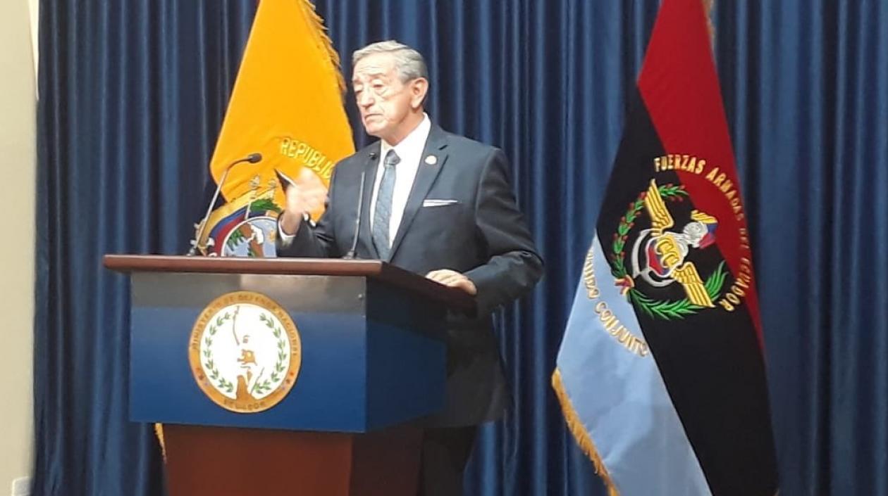 El ministro ecuatoriano de Defensa, Oswaldo Jarrín.
