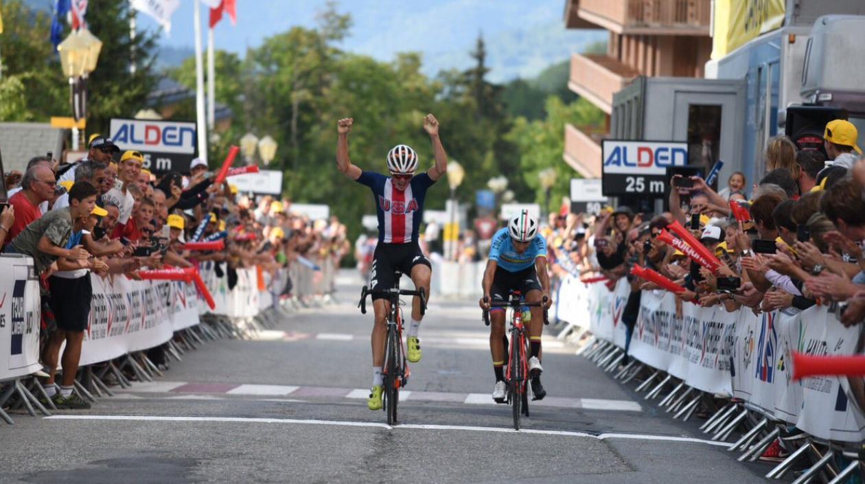 Brandon McNulty e Iván Ramiro Sosa en el mano a mano final. 