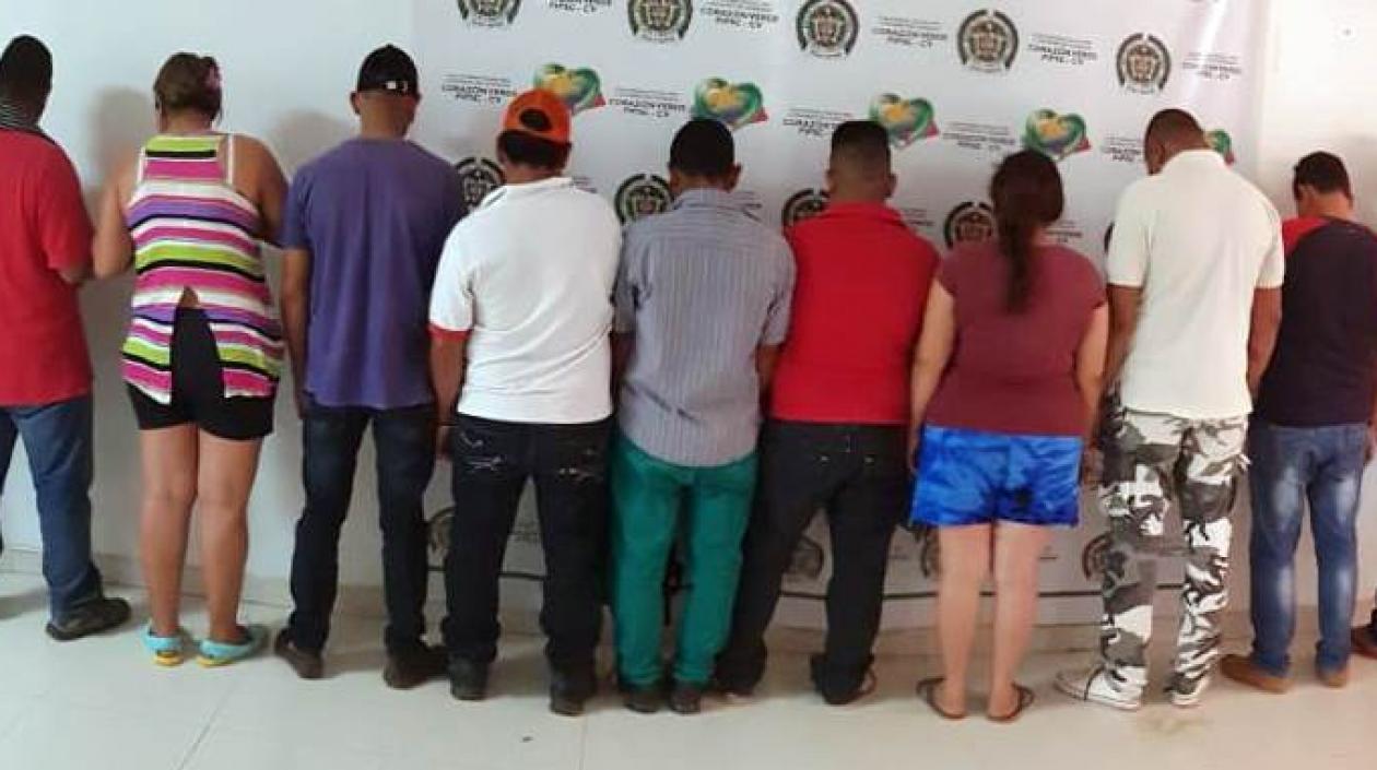 Ocho de los capturados. 