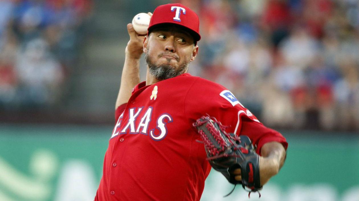 Yovani Gallardo, lanzador de los Rangers de Texas. 