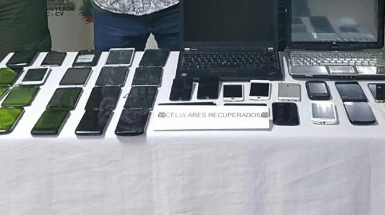 Las autoridades continúan haciendo operativos para recupera celulares hurtados en la ciudad. 