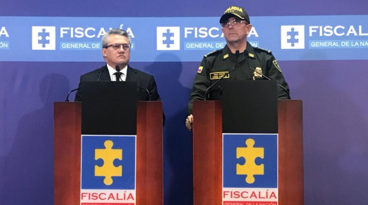 José Alberto Salas, director Especializado contra la Corrupción, y el general Jorge Luis Vargas, director de la Dijin de la Policía Nacional.
