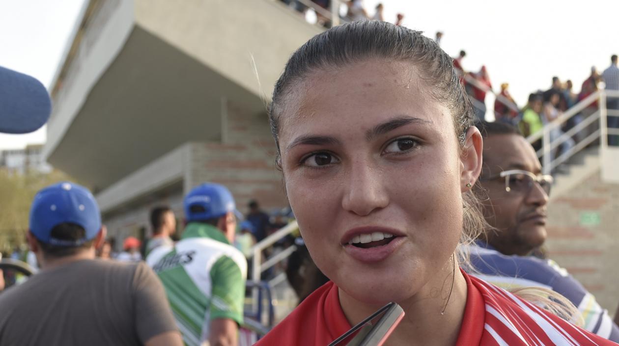 Gabriela Bolle, piloto de BMX. 