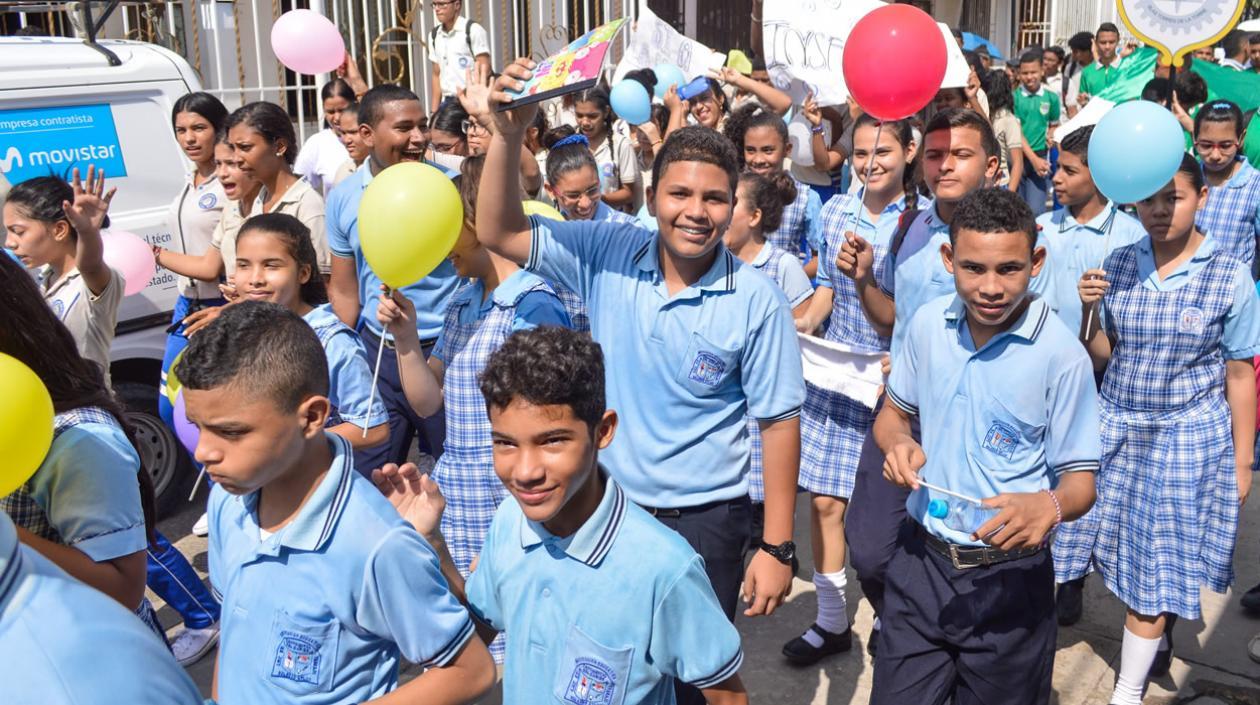 Caminata que inició desde el Colegio Caldas